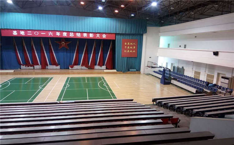 柞木風(fēng)雨操場運動地板造價