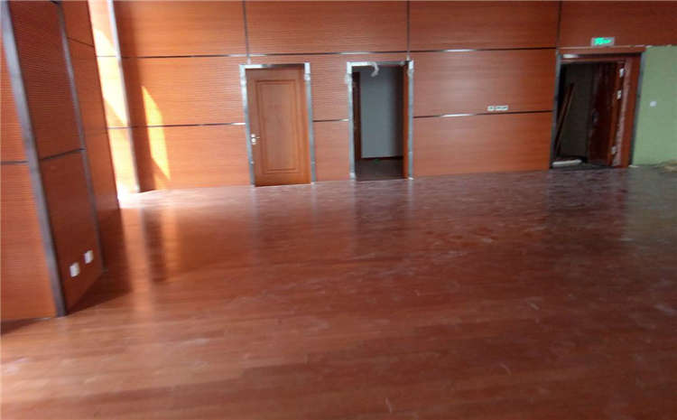 24厚舞臺運動木地板哪個品牌好?