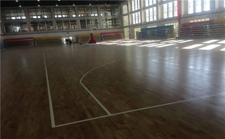 專(zhuān)用運(yùn)動(dòng)木地板每平米價(jià)格