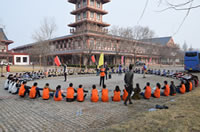 松木舞蹈房木地板怎么翻新