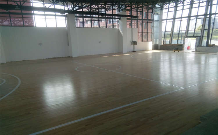 24厚木地板籃球館品牌廠家