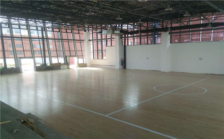 學校運動體育地板主輔龍骨結(jié)構(gòu)