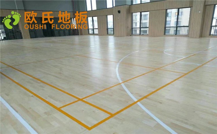 蘇州仁恒公園世紀(jì)會所羽毛球木地板圖片
