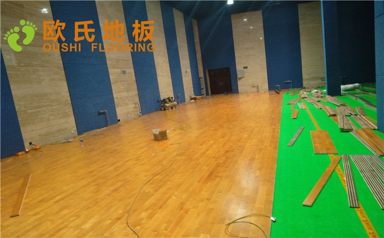 內(nèi)蒙古赤峰市**稅務(wù)總局職工活動中心木地板項(xiàng)目—?dú)W氏實(shí)木運(yùn)動地板